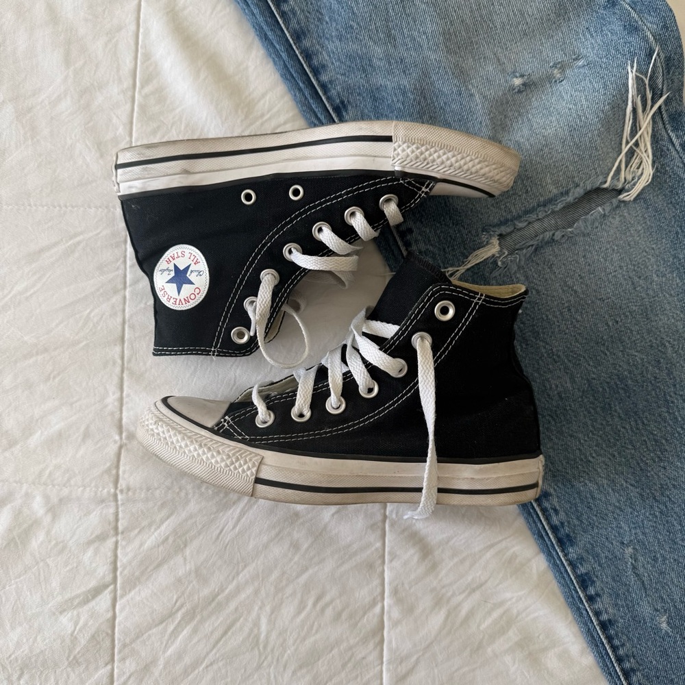 Converse Black and White High Top Sneakers Size 5